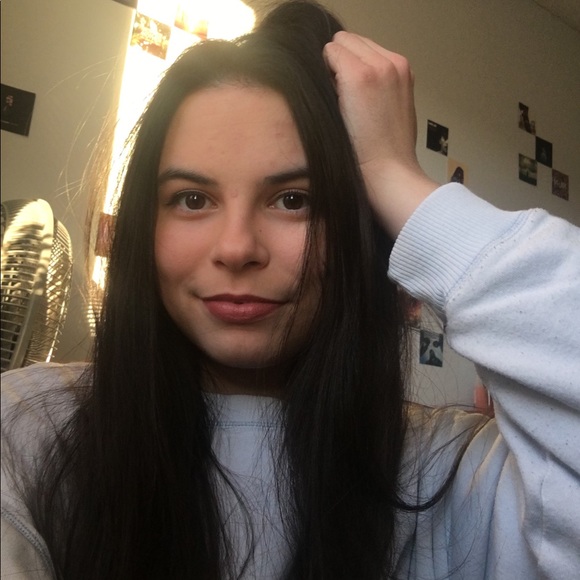 Meet your Posher, Kate - Picture 1 of 1